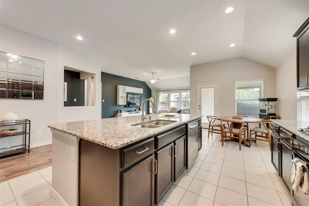 Unit for sale at 1432 Westview Lane, Northlake, TX 76226