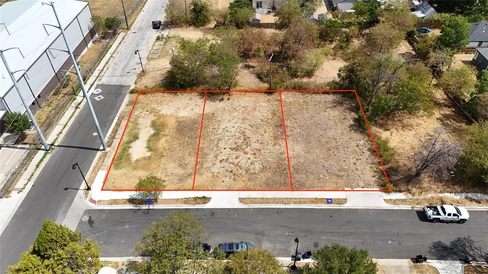 Unit for sale at 207 S Williams Street, Fort Worth, TX 76104