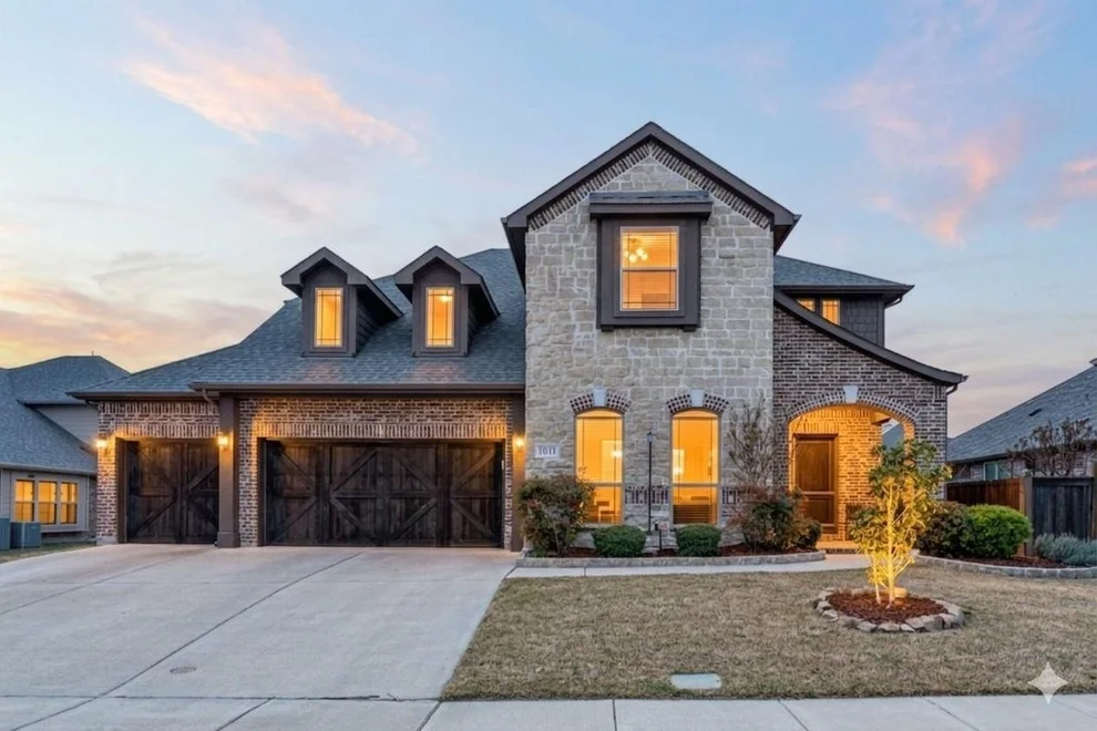 Unit for sale at 1011 Walford Drive, Forney, TX 75126