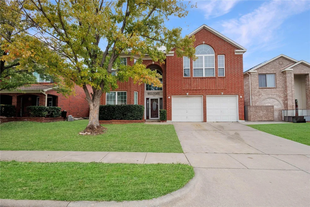 Unit for sale at 1036 Cottonbelt Drive, Saginaw, TX 76131