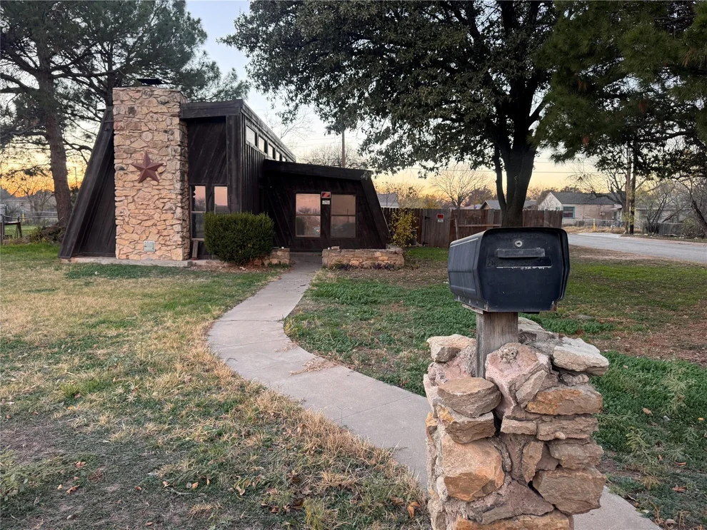 Unit for sale at 2066 Vine Street, Abilene, TX 79602
