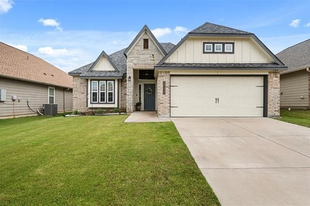 Unit for sale at 10237 Driskill Drive, Waco, TX 76708
