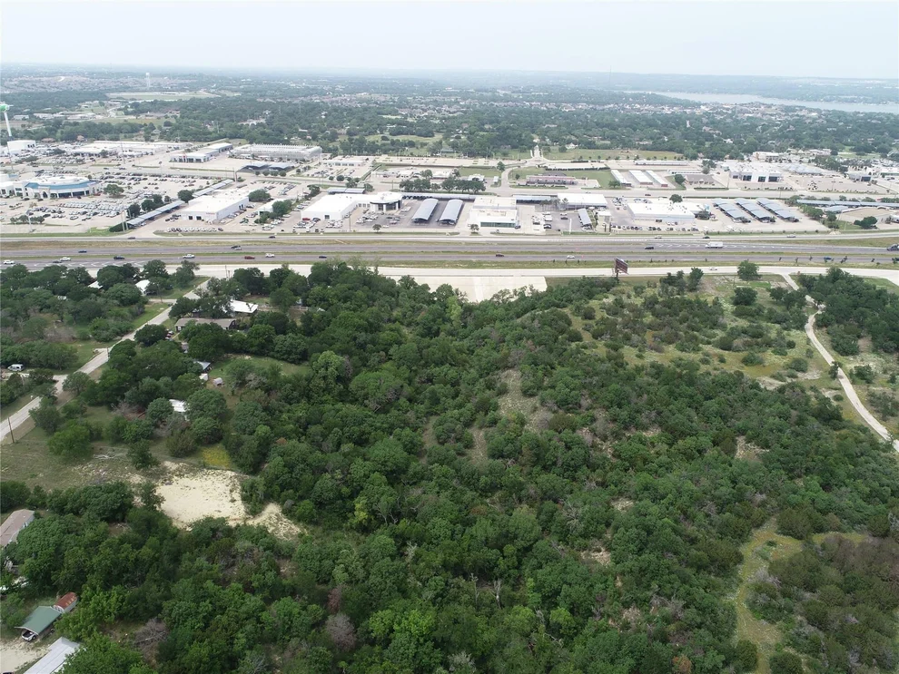 Unit for sale at 3104 E Interstate 20, Hudson Oaks, TX 76087
