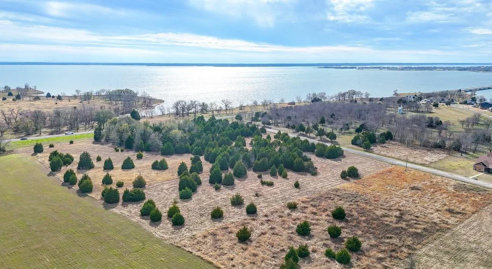 Unit for sale at Lot 49 Baybridge, Kerens, TX 75144