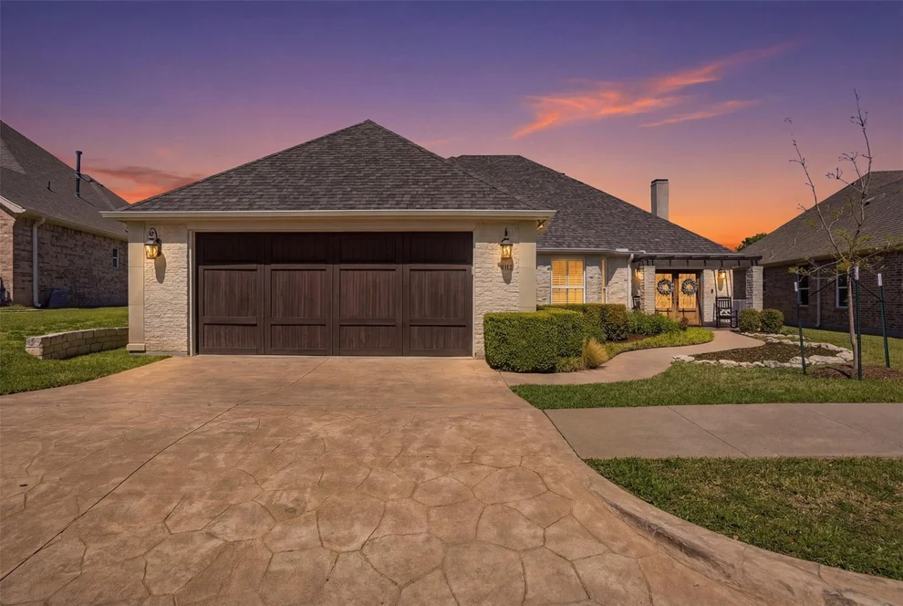 Unit for sale at 9012 Reata West Drive, Benbrook, TX 76126