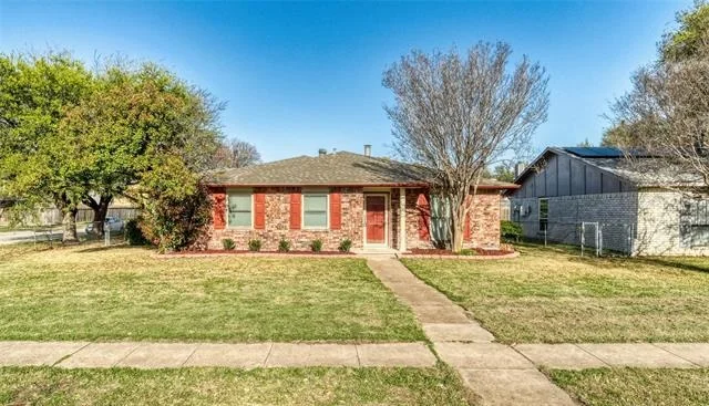 Unit for sale at 1501 Meandering Way, Garland, TX 75040
