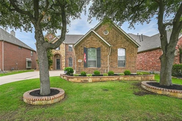 Unit for sale at 2659 Bridgewater Drive, Grand Prairie, TX 75054