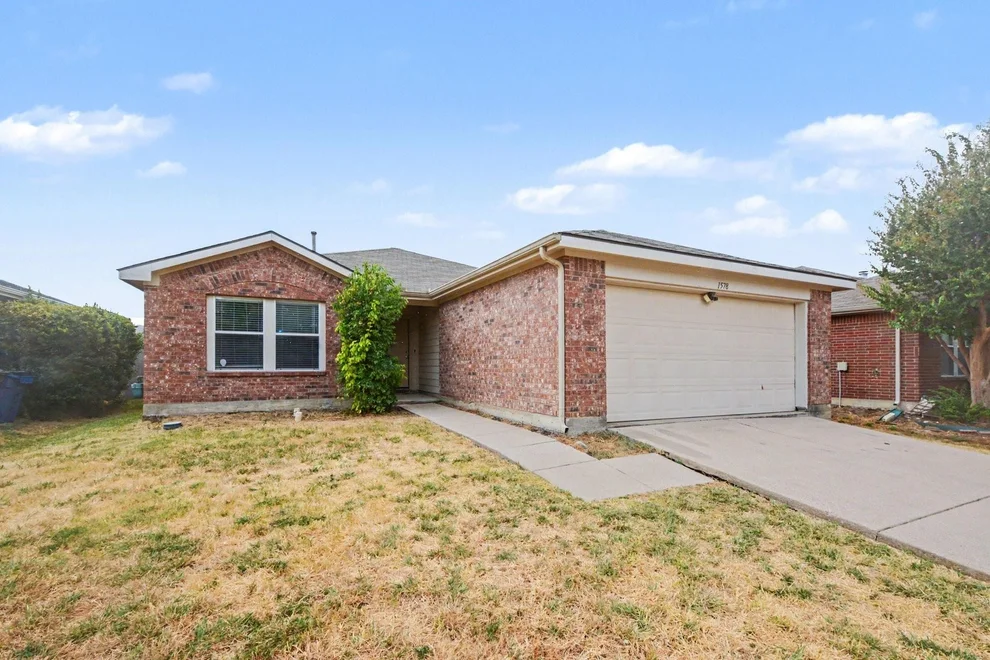 Unit for sale at 1578 Thornhill Lane, Little Elm, TX 75068