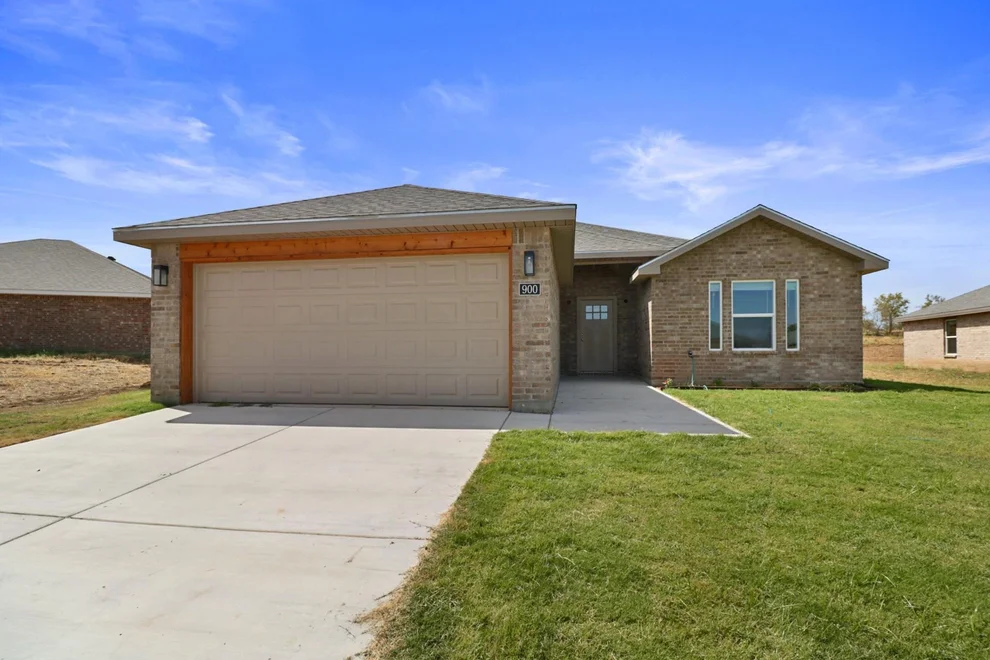 Unit for sale at 900 Bella Boulevard, Coleman, TX 76834
