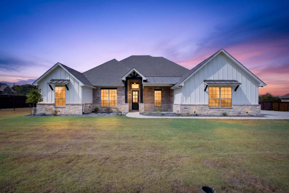 Unit for sale at 1009 Tobey Court, Aledo, TX 76008