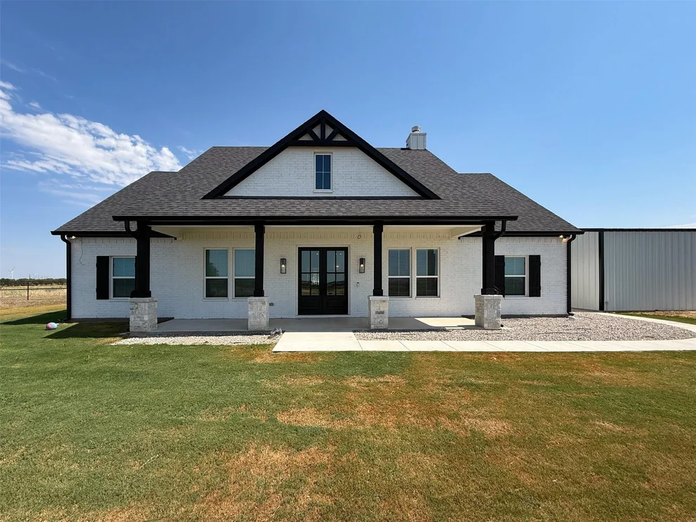 Unit for sale at 10555 FM 1198, Era, TX 76238
