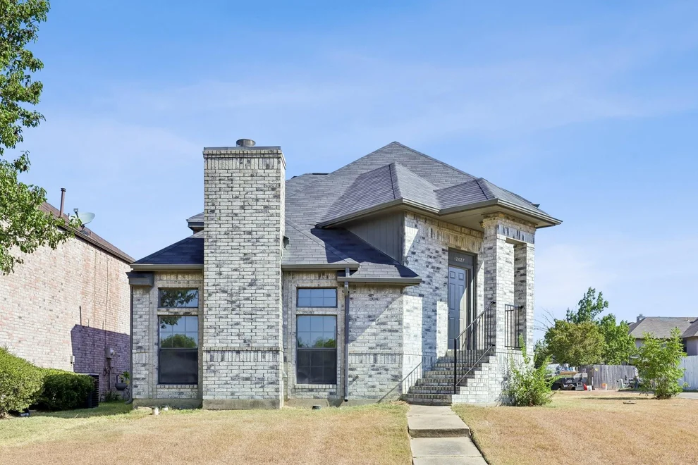 Unit for sale at 12627 Ridgeside Drive, Balch Springs, TX 75180