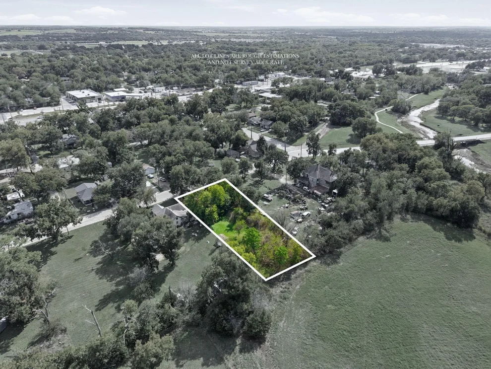 Unit for sale at 1109 Alvarado Street, Cleburne, TX 76031