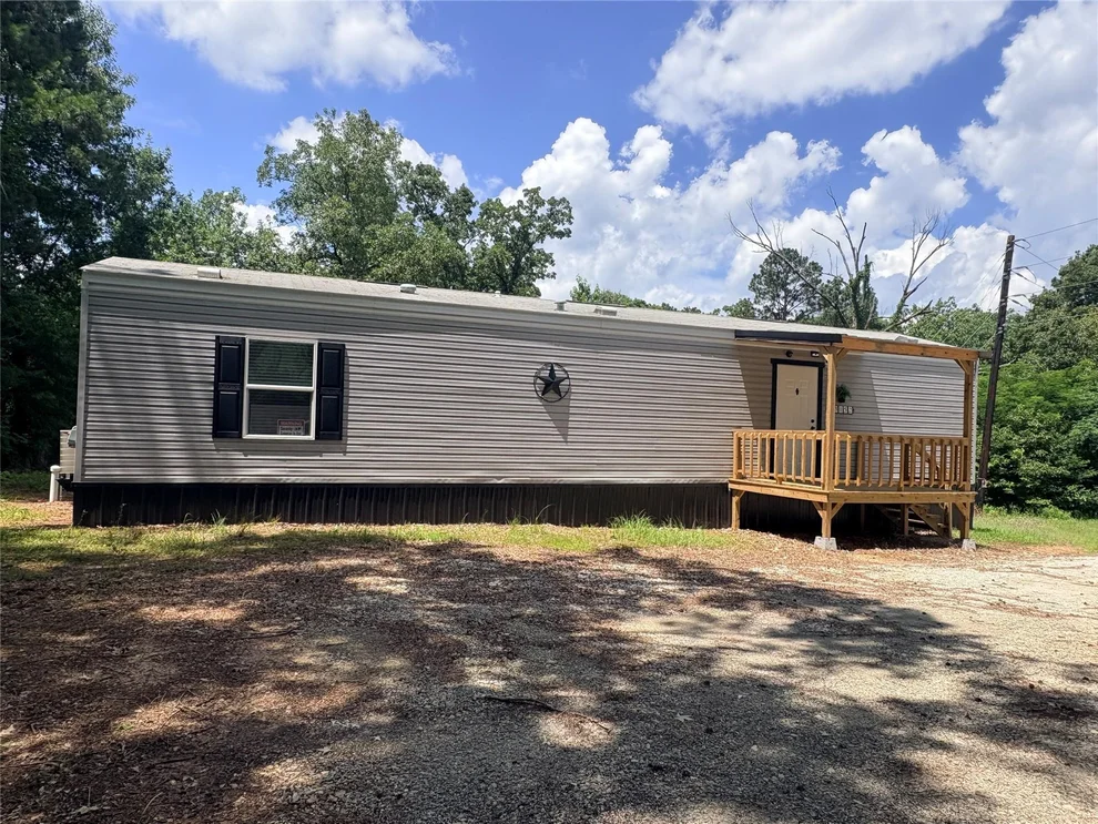 Unit for sale at 13152 7th Street, Redwater, TX 75567