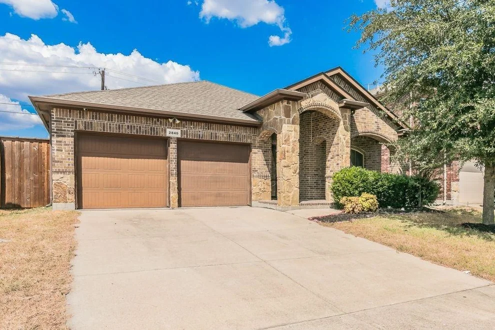 Unit for sale at 2840 Candace Drive, Grand Prairie, TX 75051