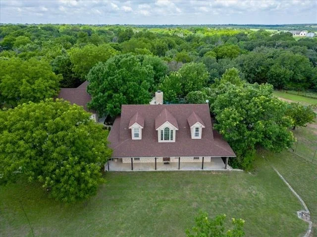 Unit for sale at 3614 Beech Street, Weatherford, TX 76088