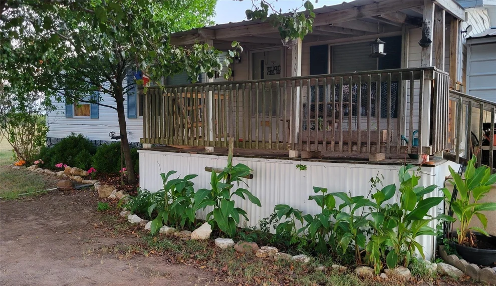 Unit for sale at 806 N Fm 1752, Savoy, TX 75479