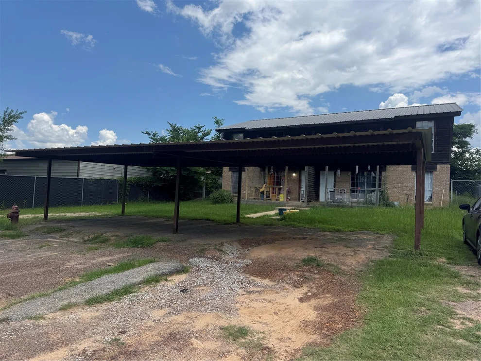 Unit for sale at 212 N Mimosa, Ore City, TX 75683