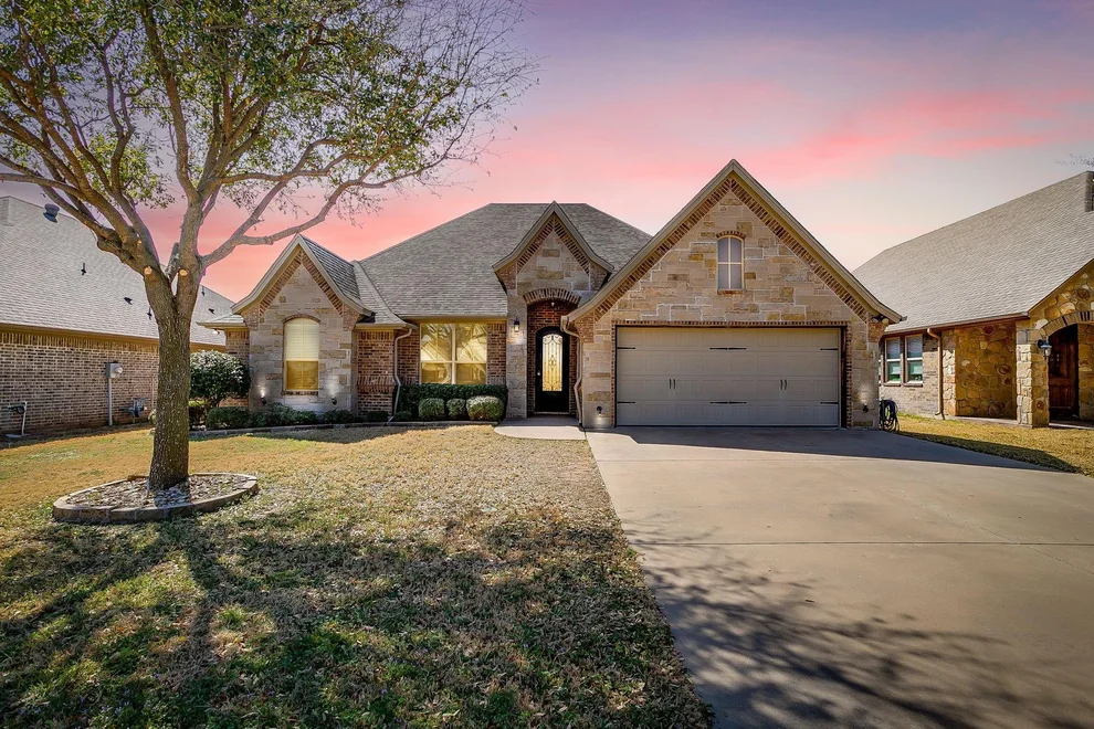 Unit for sale at 3303 Ferry Boat Lane, Granbury, TX 76049