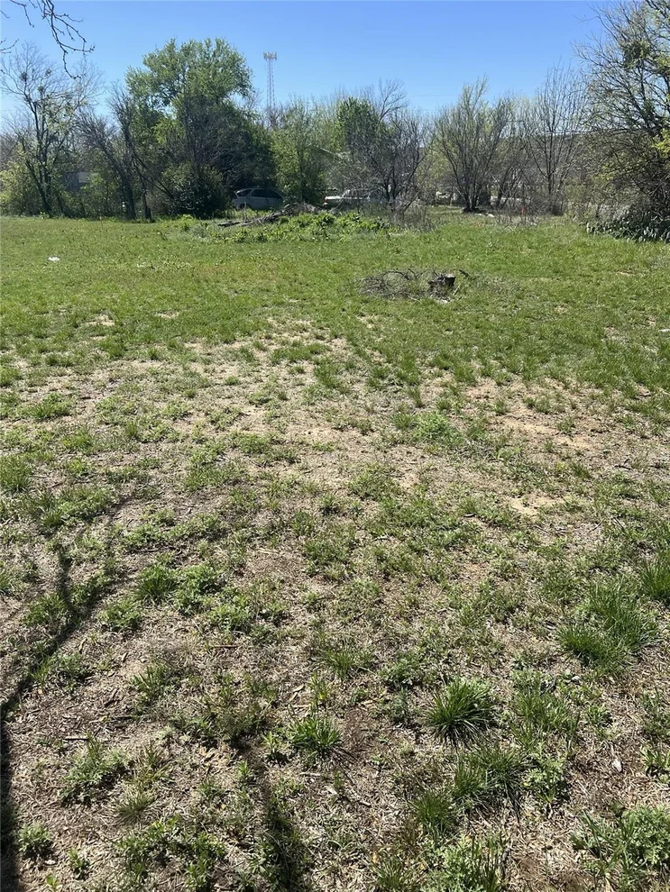 Unit for sale at 2312 Main Blvd, Brownwood, TX 76801