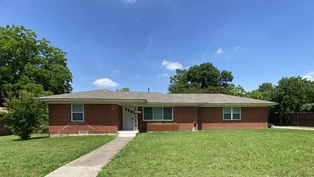 Unit for sale at 1617 Blackhawk Lane, Garland, TX 75043