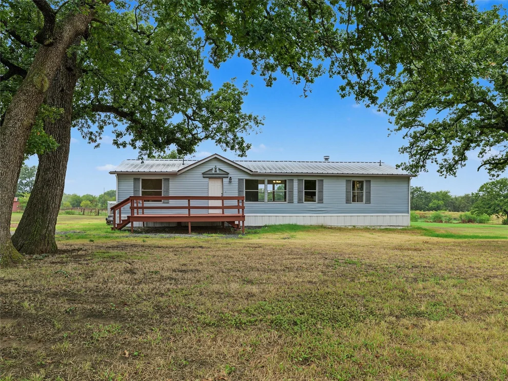 Unit for sale at 3806 E Fm 4, Cleburne, TX 76031