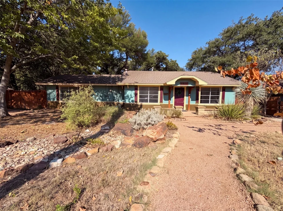Unit for sale at 1856 Carl Street, Fort Worth, TX 76103