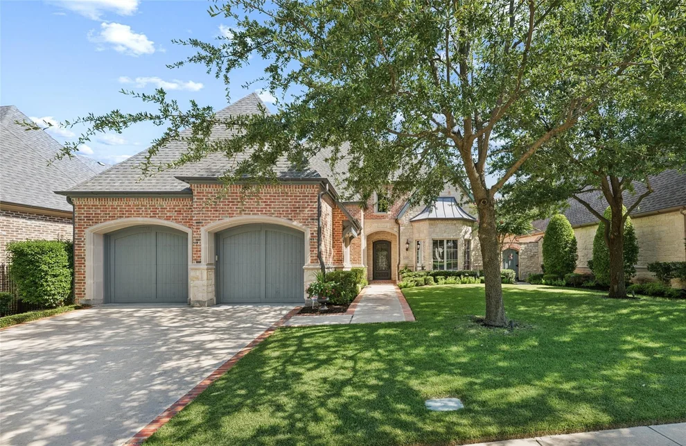 Unit for sale at 6350 Memorial Drive, Frisco, TX 75034