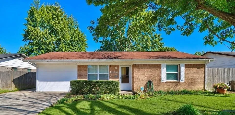 Unit for sale at 1914 Del Oak Drive, Mesquite, TX 75149