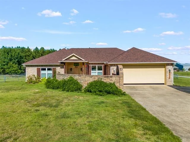 Unit for sale at 2616 Bob O Link Road, Gilmer, TX 75645