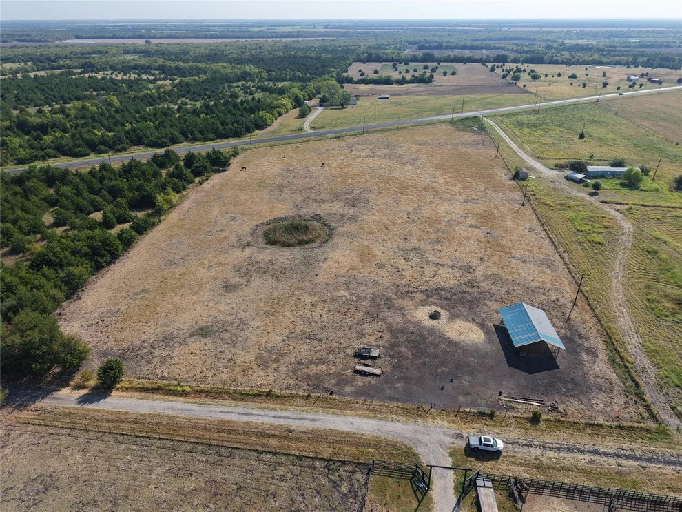 Unit for sale at 9670 TX-50, Ladonia, TX 75449