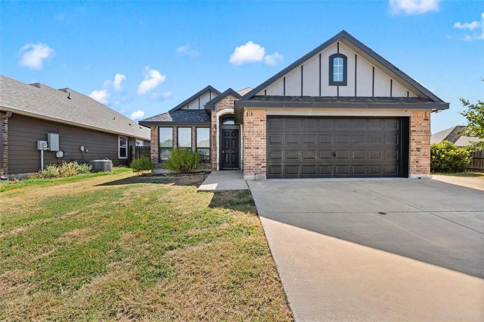 Unit for sale at 10816 Kestrel Court, Waco, TX 76708