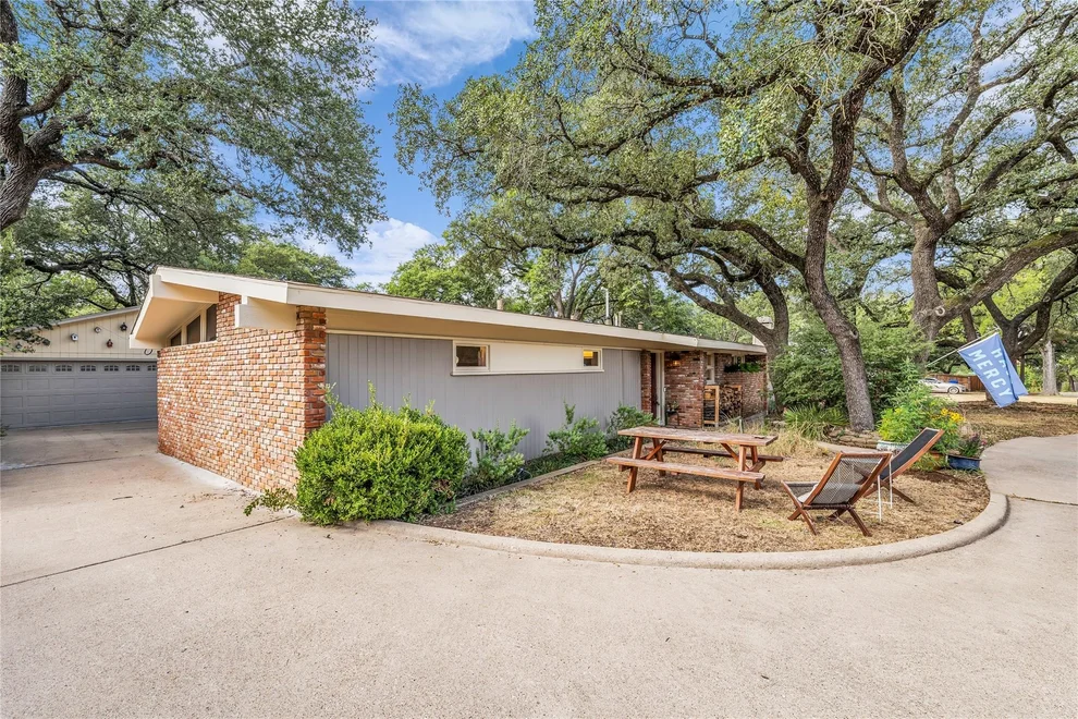 Unit for sale at 2112 Gregory Lane, Waco, TX 76708