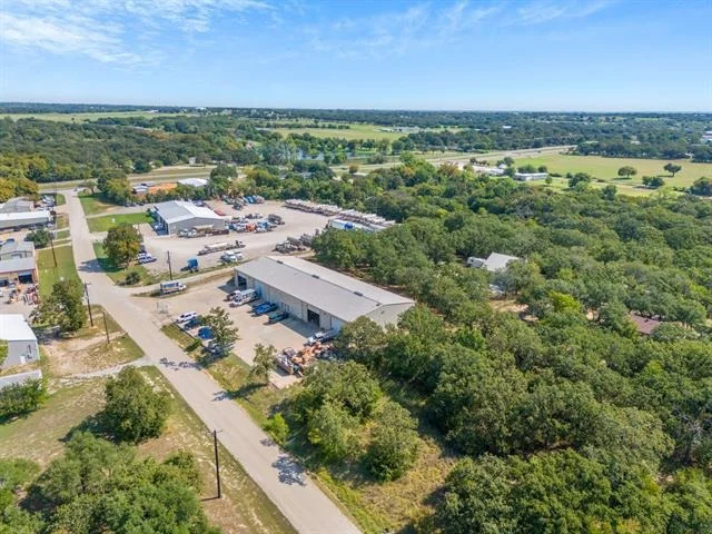 Unit for sale at 2915 Greenlee Park Trail, Weatherford, TX 76088
