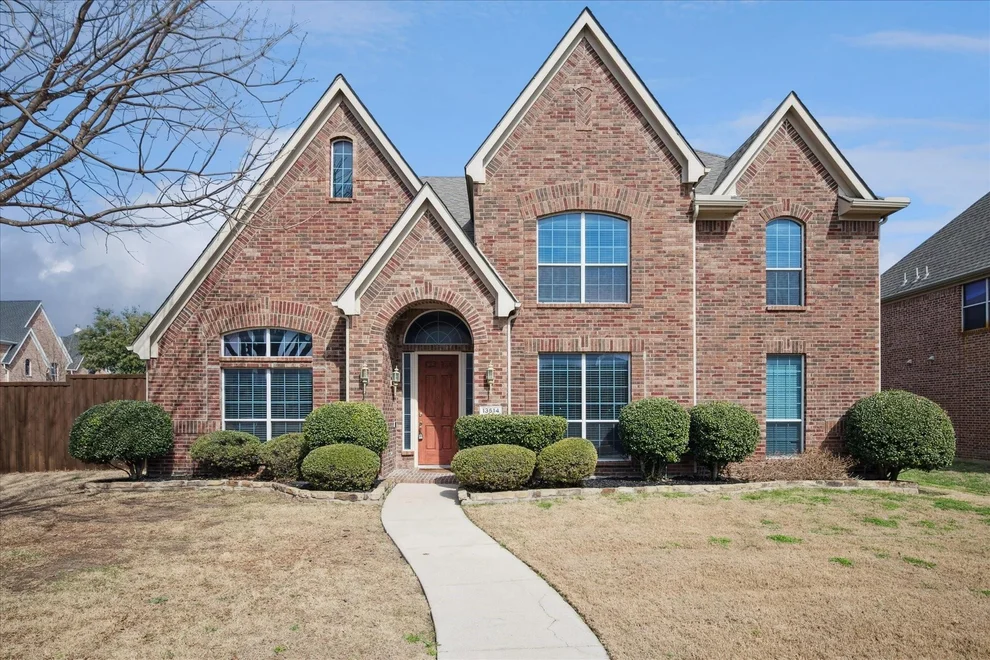 Unit for sale at 13514 Valencia Drive, Frisco, TX 75035