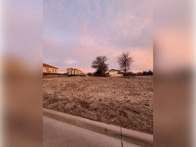 Unit for sale at 3909 Crescent Drive, Richardson, TX 75082