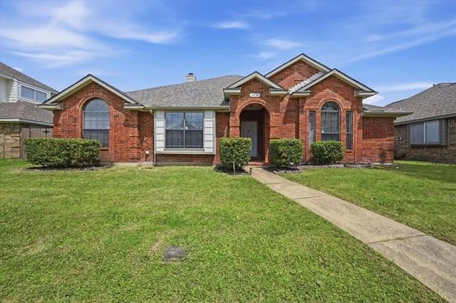 Unit for sale at 2338 Stillwater Drive, Mesquite, TX 75181