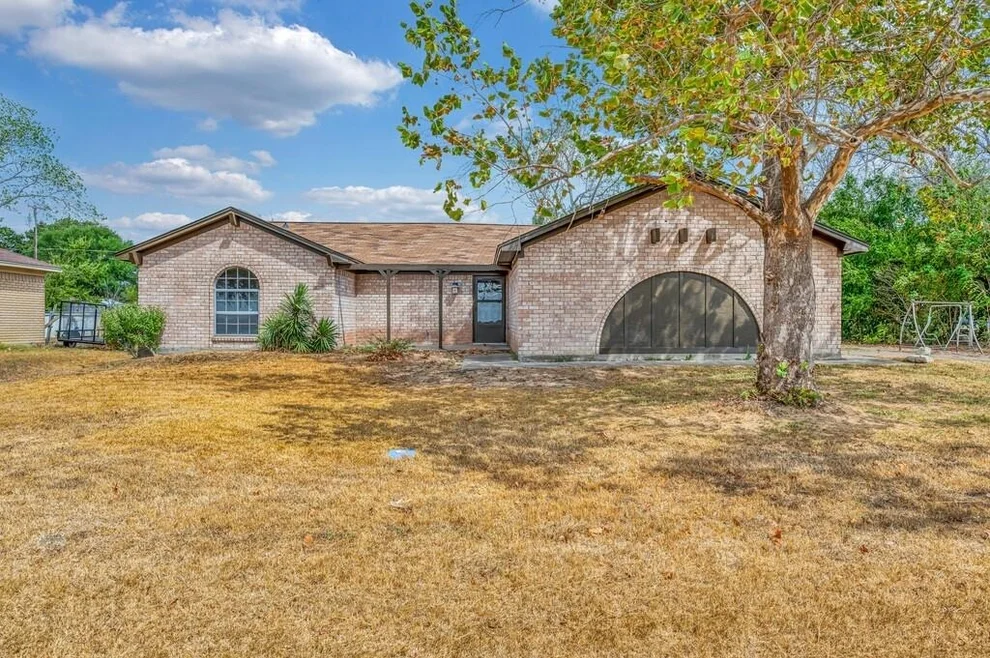 Unit for sale at 369 Anna Hobbs Lane, Bruceville Eddy, TX 76524