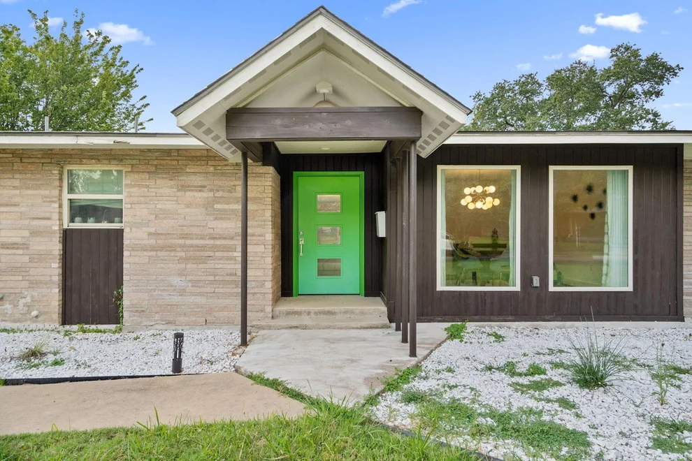 Unit for sale at 3427 Saint Cloud Circle, Dallas, TX 75229