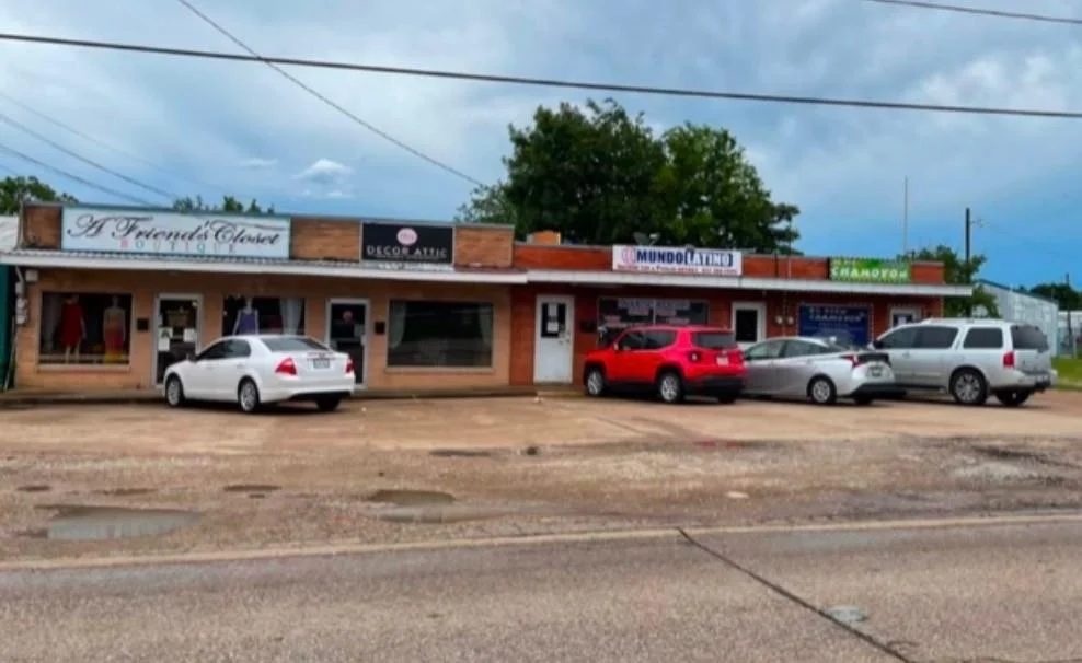 Unit for sale at 712 N Main Street, Duncanville, TX 75116