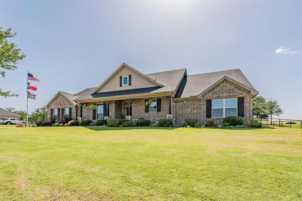 Unit for sale at 1268 County Road 4797, Springtown, TX 76082