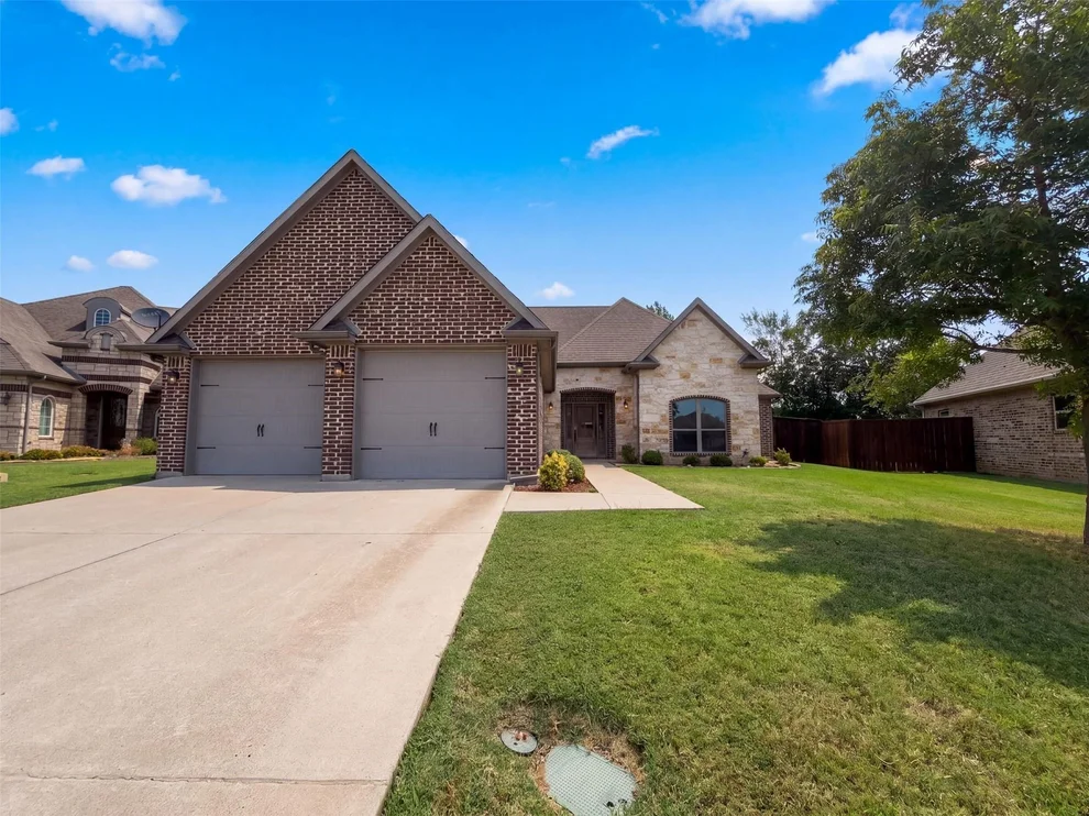 Unit for sale at 3712 Magnolia Court, Denison, TX 75020