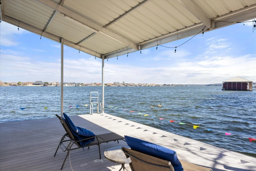Unit for sale at 623 S Harbor Court, Granbury, TX 76048