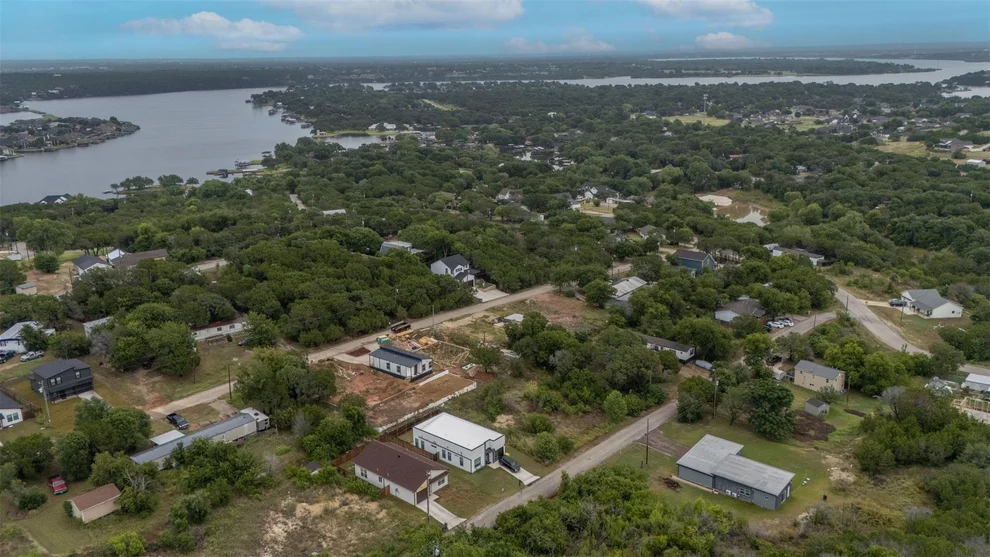 Unit for sale at 3613 Durango Trail, Granbury, TX 76048