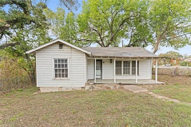Unit for sale at 608 E Kennedale Parkway, Kennedale, TX 76060