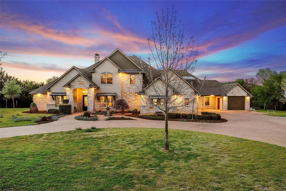 Unit for sale at 14690 Chapel Road, Lorena, TX 76655
