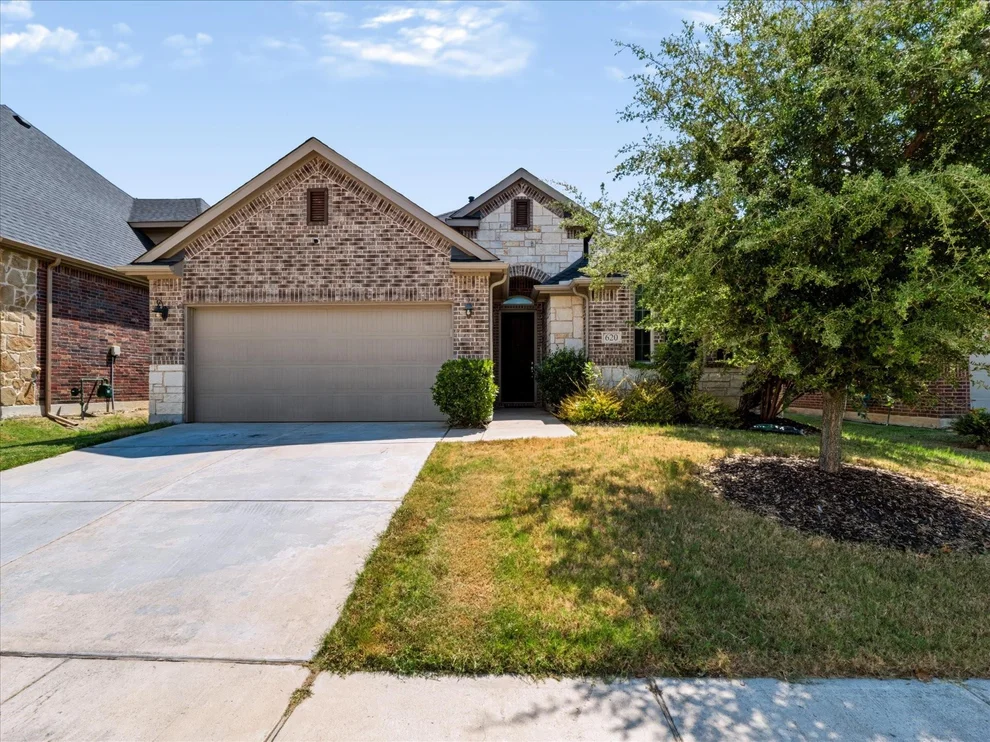 Unit for sale at 620 Lake Sierra Way, Little Elm, TX 75068