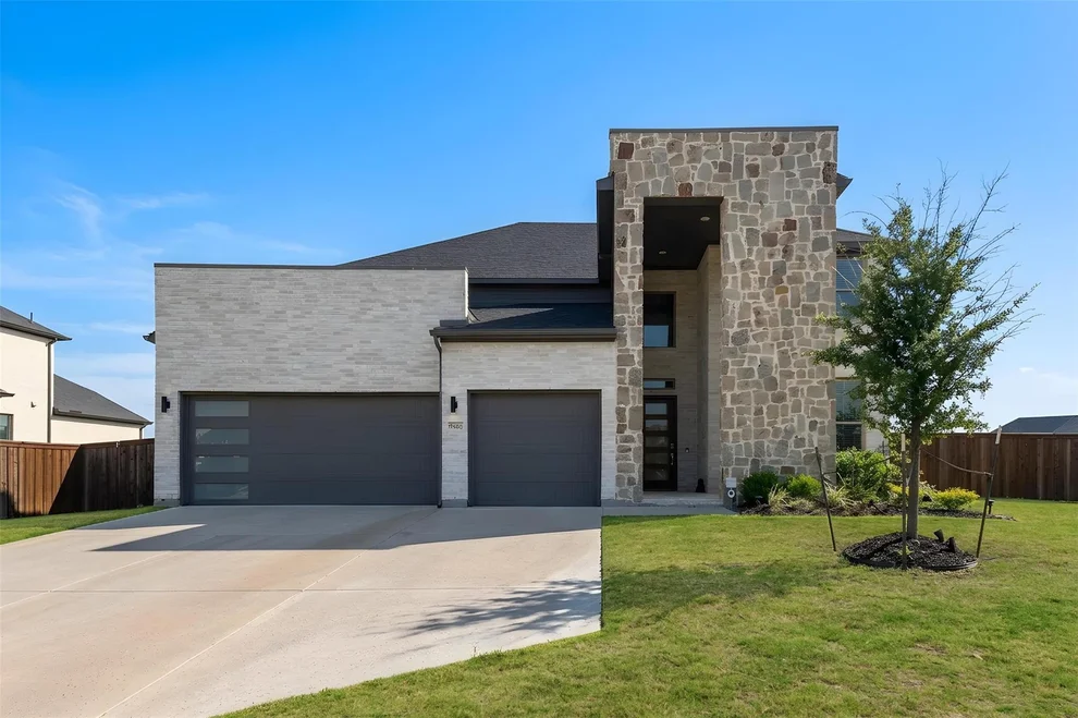 Unit for sale at 9562 Hickory Hill Road, Frisco, TX 75035
