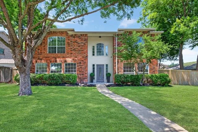 Unit for sale at 825 Foxwood Lane, Wylie, TX 75098