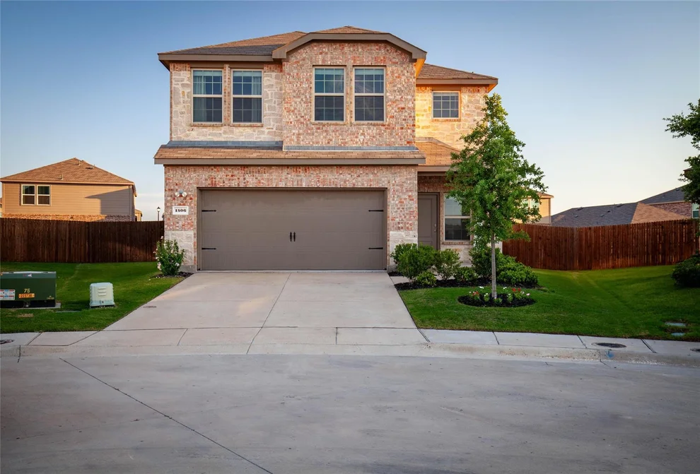 Unit for sale at 1506 Usal Court, Forney, TX 75126